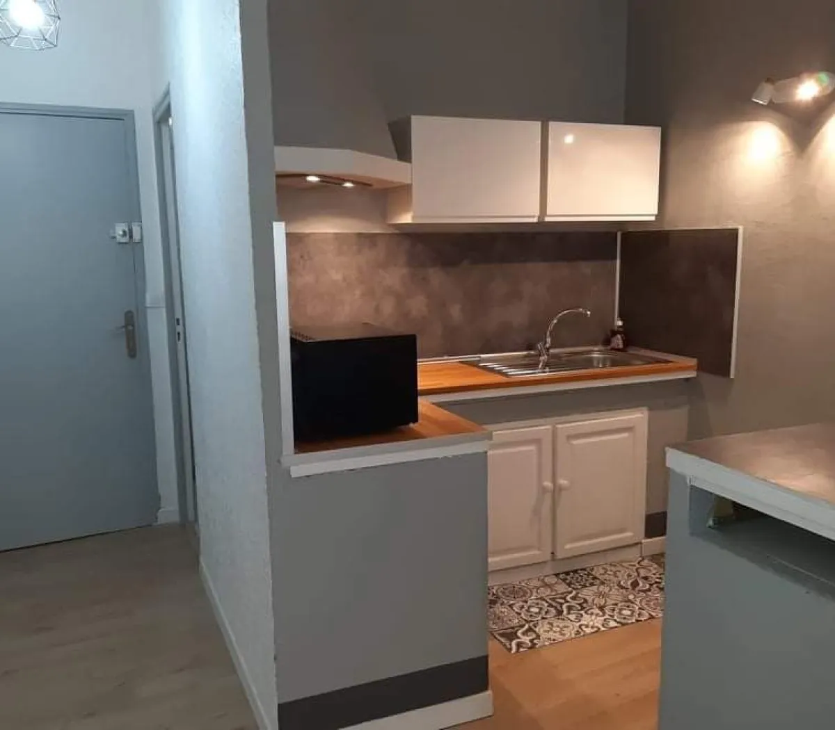 Location Toulon Appartement 68713fd79a7a