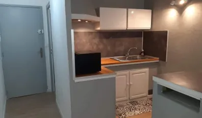 miniatureLocation Toulon Appartement 68713fd79a7a2