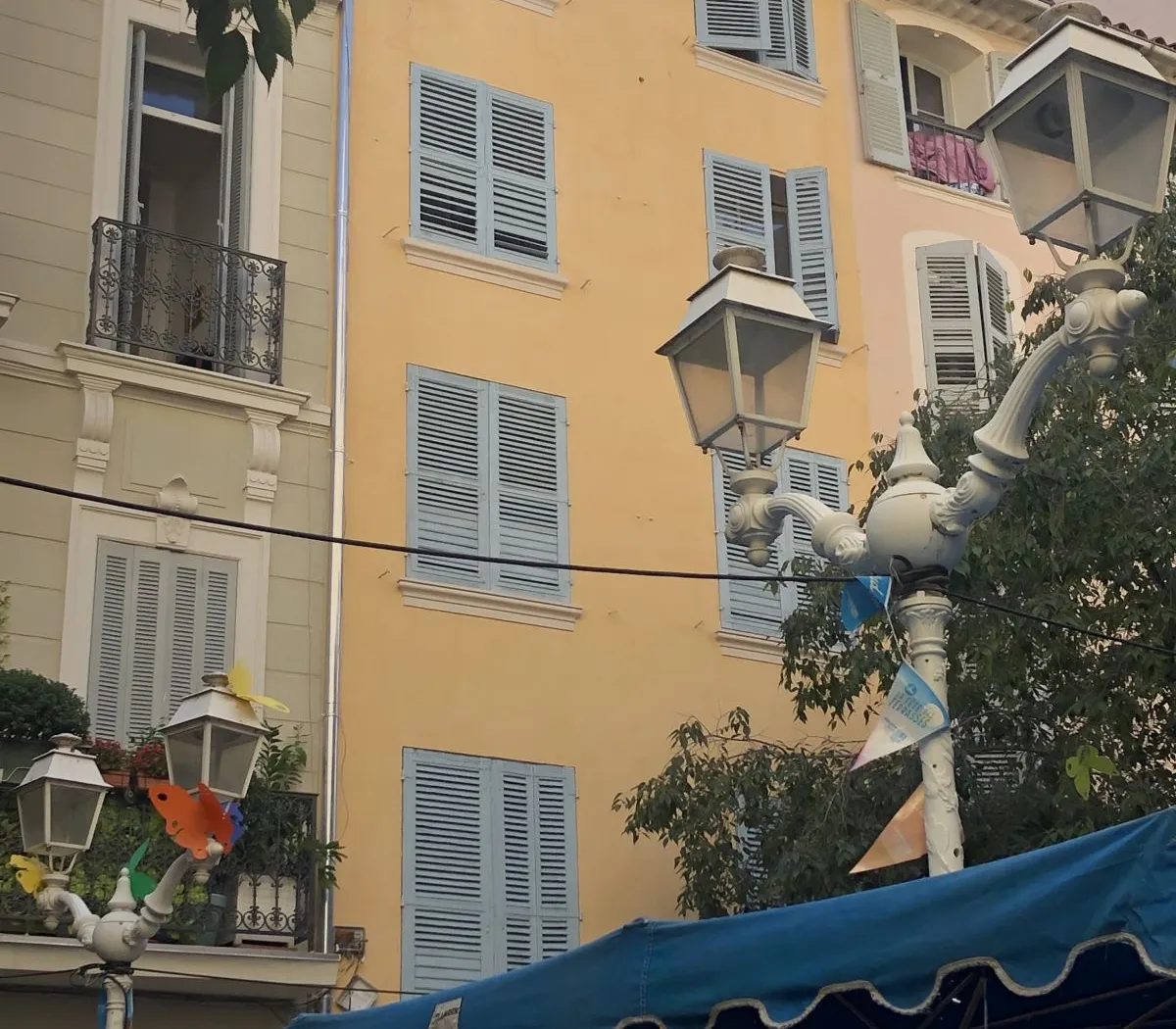 Location Toulon Appartement 68713fd79a7a