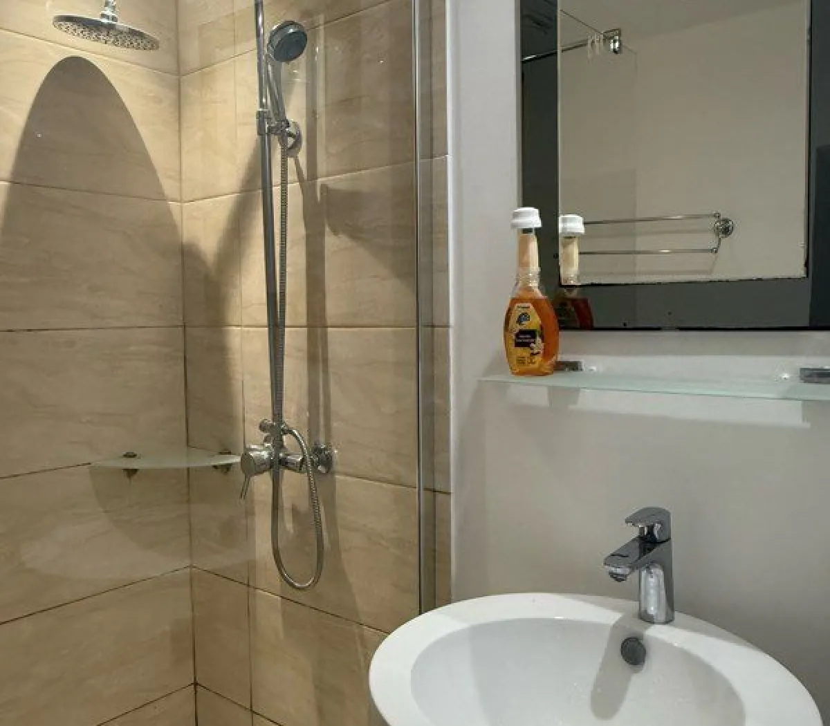 Location Aix-en-Provence Appartement 687625141842