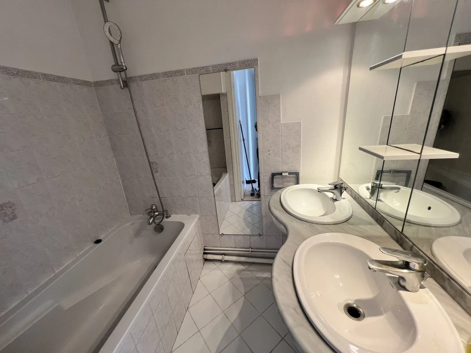 Location Grenoble Appartement 68764e56875d3