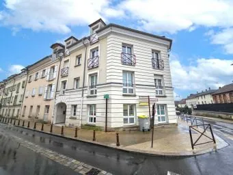 Location Brie-Comte-Robert Appartement 68765522e832