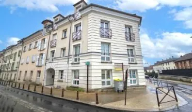 Location Brie-Comte-Robert Appartement 68765522e832