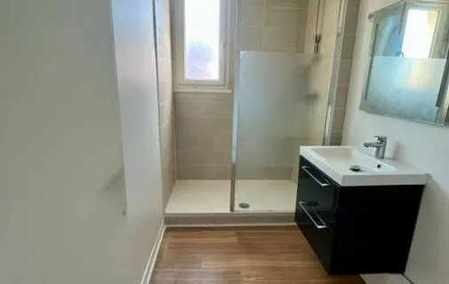 Location Joinville-le-Pont Appartement 687656fd6391