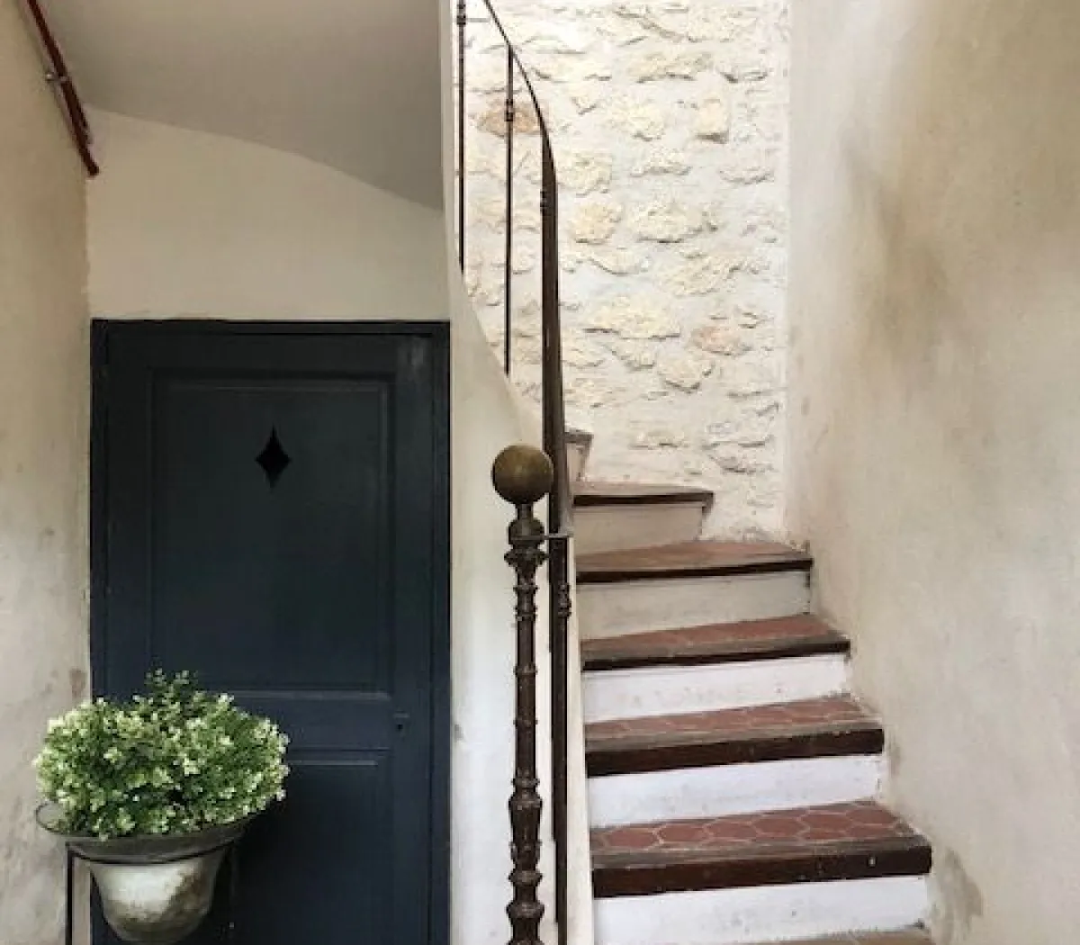 Location Avignon Appartement 68765cede679