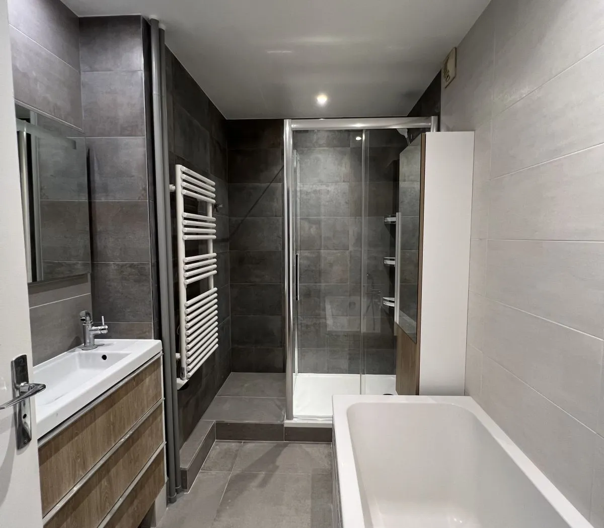 Location Courbevoie Appartement 6876bc28a7ea