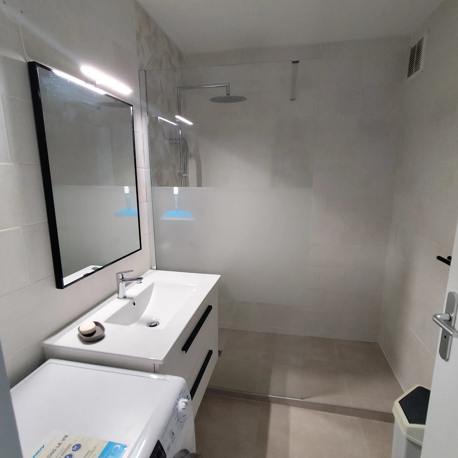Location Villeurbanne Appartement 6878a3c54e97