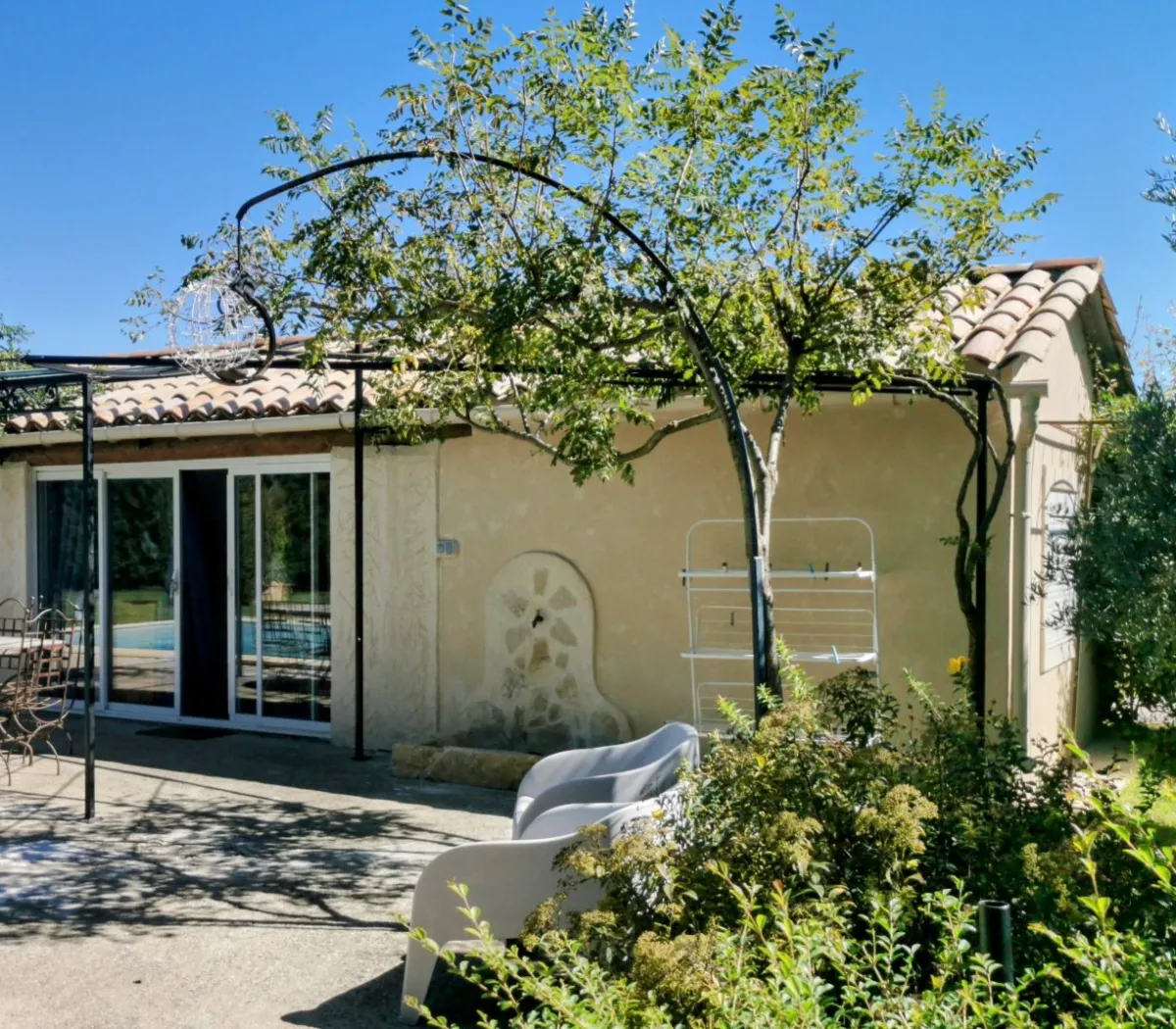 Location Bédarrides Appartement 6878fec7c7f4