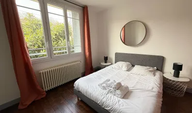 miniatureLocation Orly Appartement 687964ee6a572