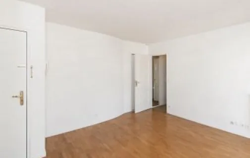 Location Courbevoie Appartement 687a16af5aa9