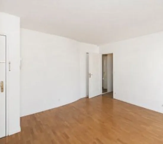 Location Courbevoie Appartement 687a16af5aa93