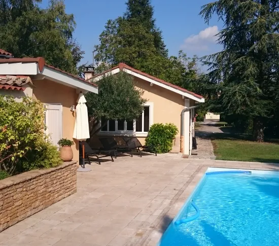 Location Saint-Genis-Laval Maison 687c8fcd95b22
