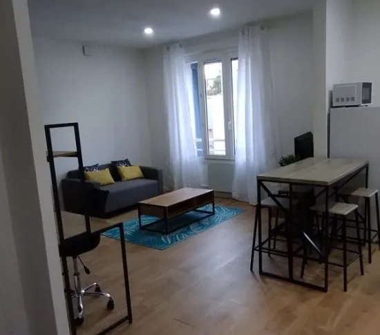 Location Grenoble Appartement 687e13a56a282