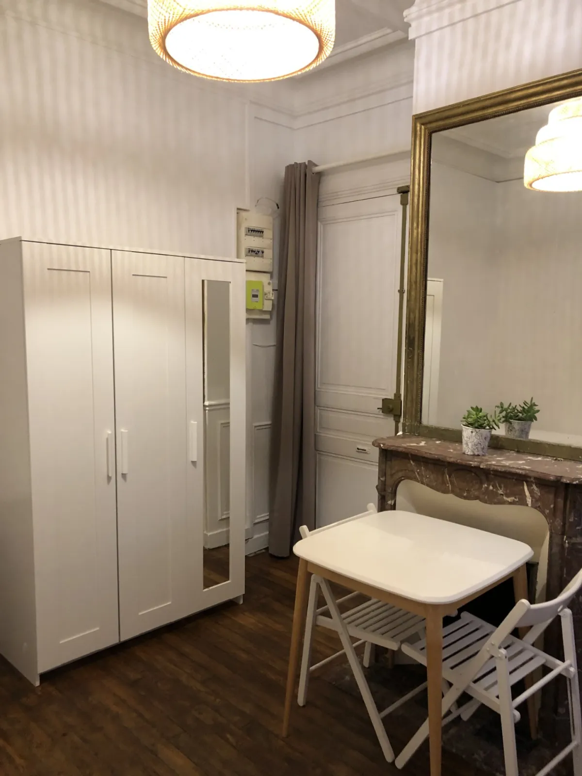 Location Paris Appartement 687e49701819