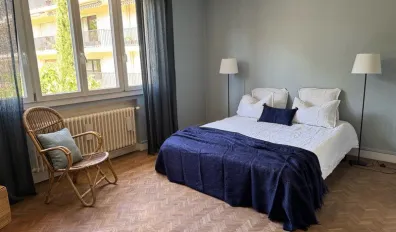 miniatureLocation Tours Chambre 6880abaec5192
