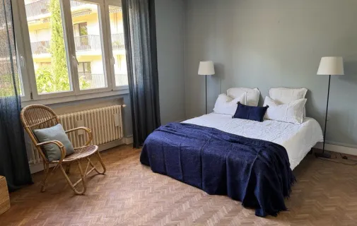 Location Tours Chambre 6880abaec519