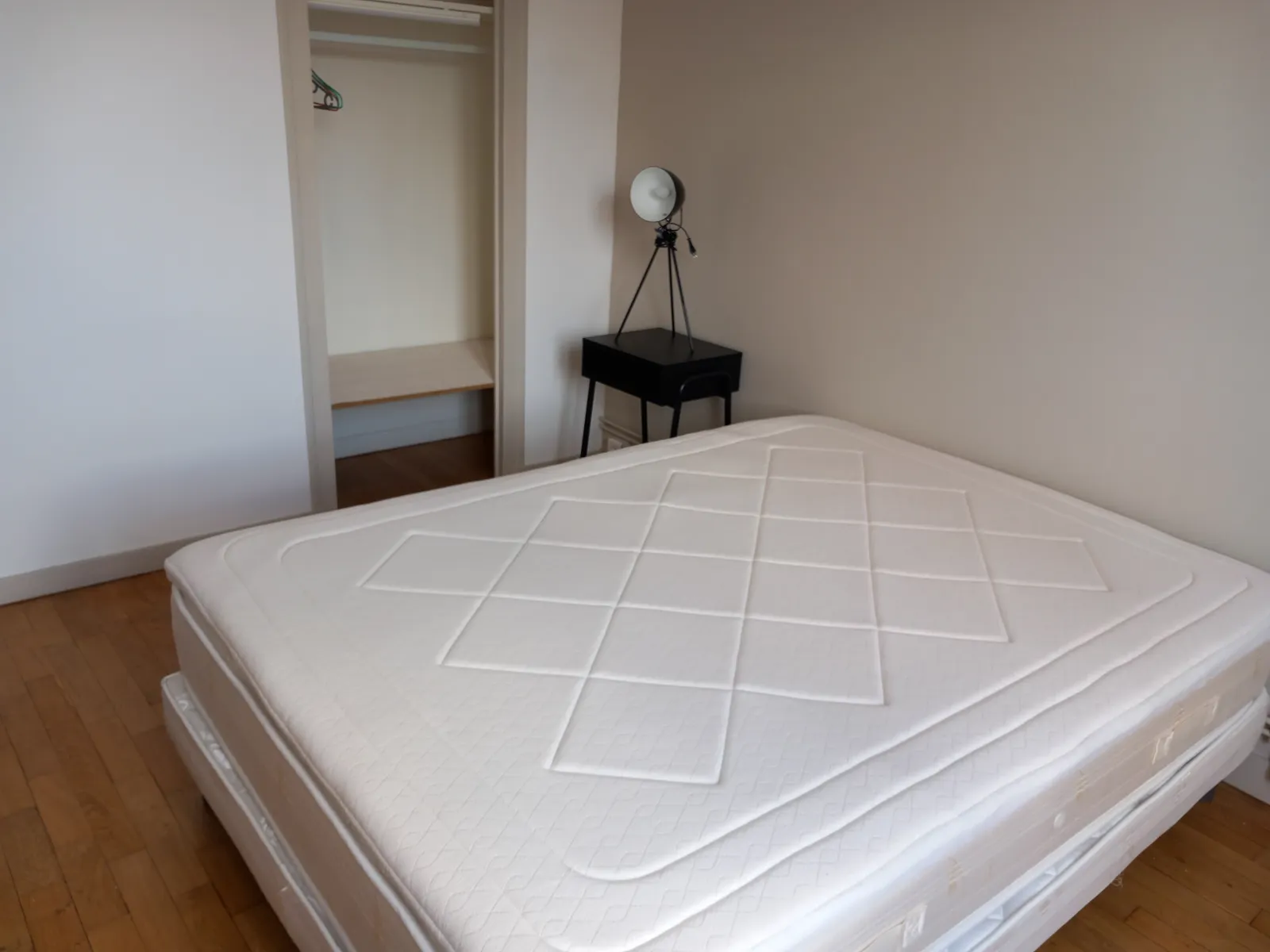 Location Dijon Chambre 6880e9ff2d4e4