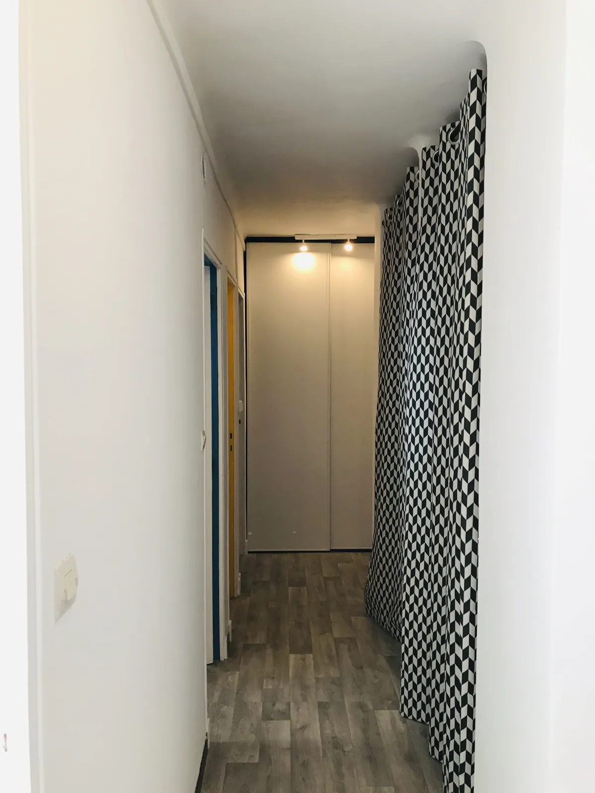 Location Aix-en-Provence Appartement 68835490b36b6