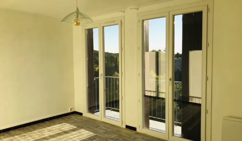Location Aix-en-Provence Appartement 68835490b36b1