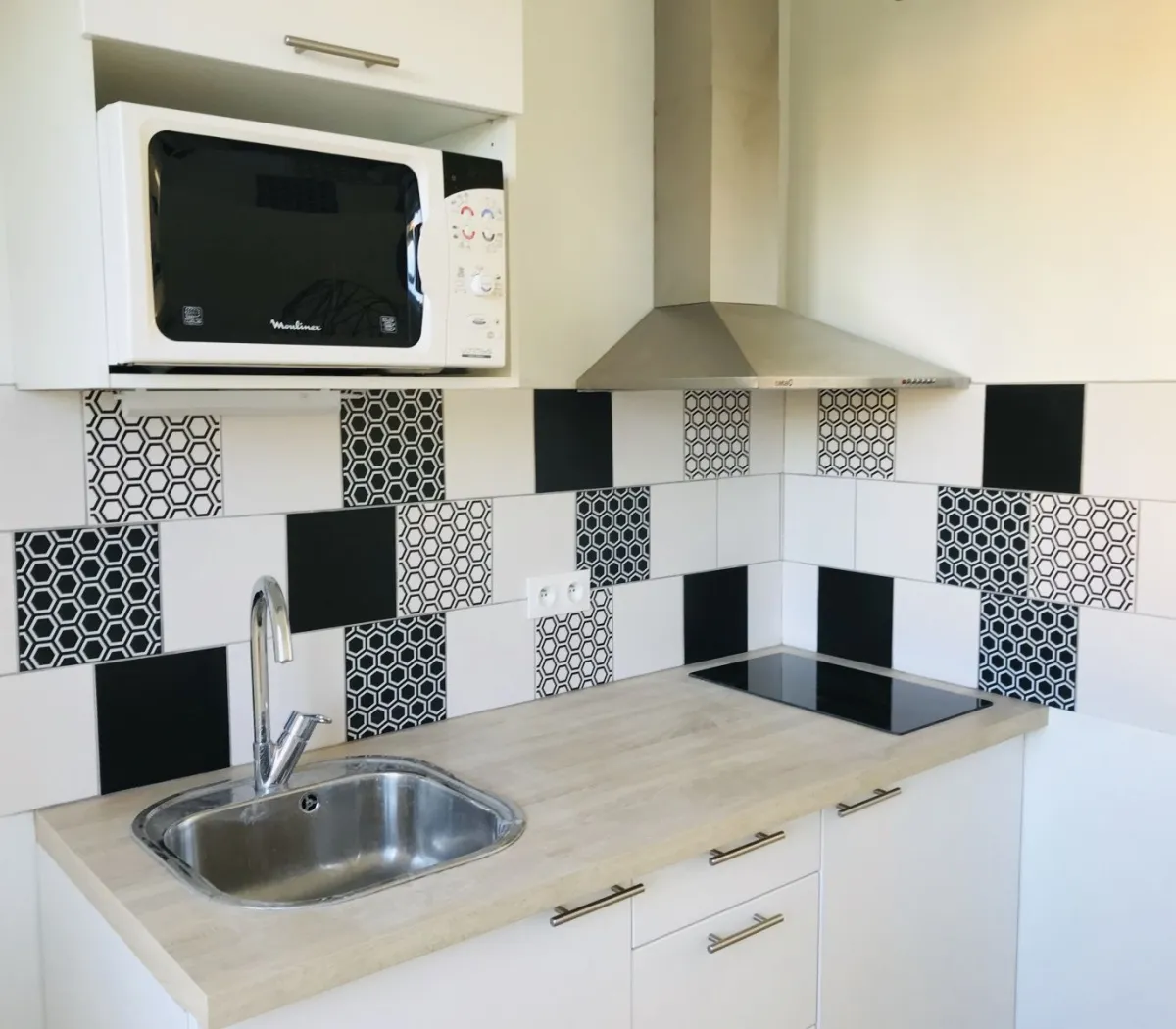 Location Aix-en-Provence Appartement 68835490b36b