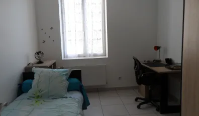 Location Vaulx-en-Velin Maison 6883a930896f