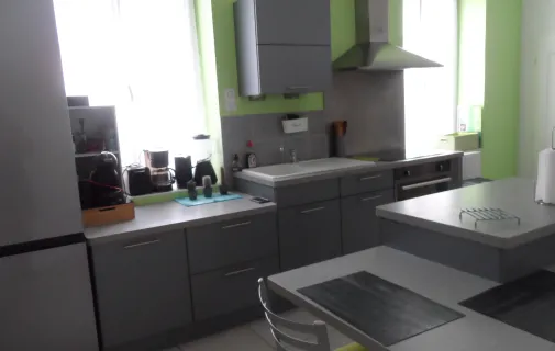 Location Vaulx-en-Velin Maison 6883a930896f