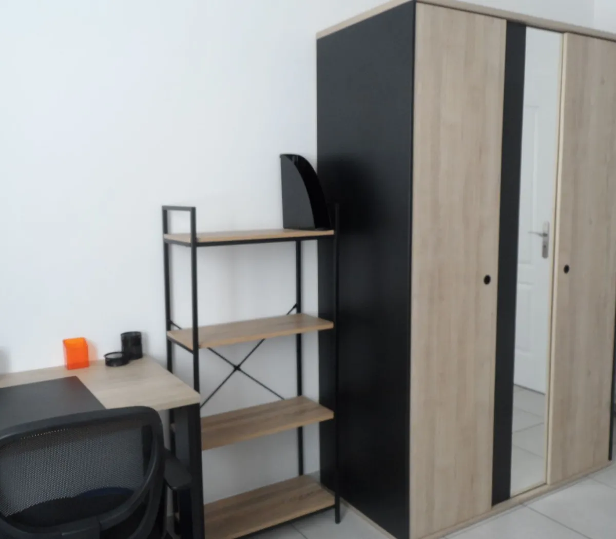 Location Vaulx-en-Velin Maison 6883a930896f