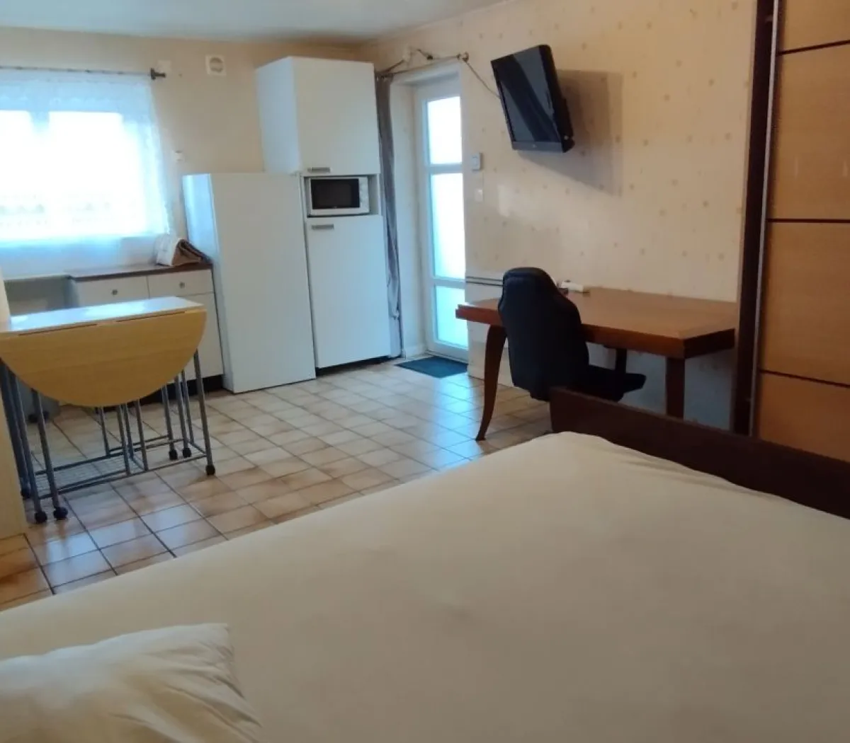 Location Pirey Appartement 6885424028da