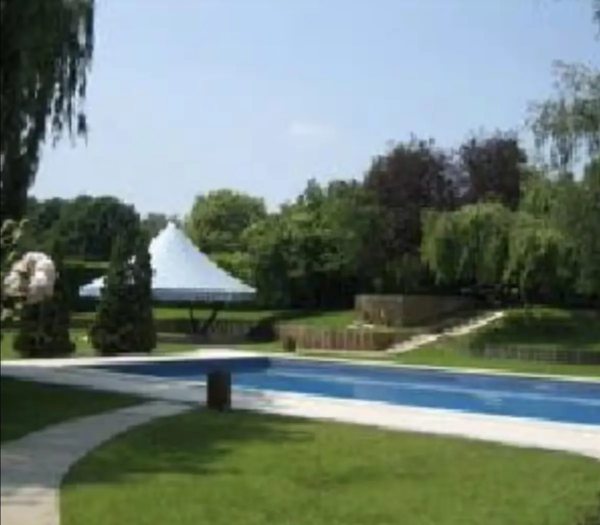 Location Le Chesnay-Rocquencourt Appartement 6886407128a7