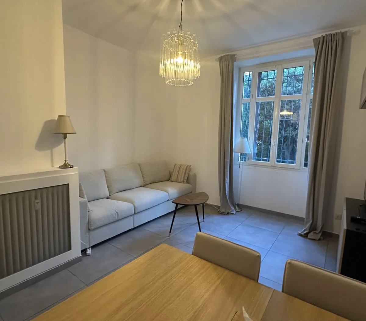 Location Nice Appartement 688a1f045fb8