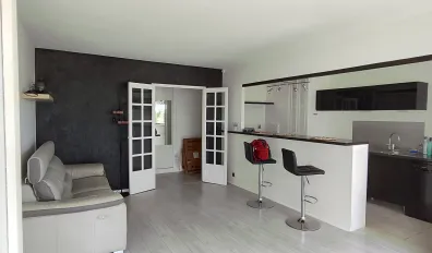 miniatureLocation Élancourt Appartement 688d54cff2d92