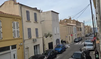 miniatureLocation Marseille Appartement 689078beae8a2