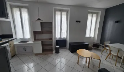 miniatureLocation Marseille Appartement 689078beae8a2