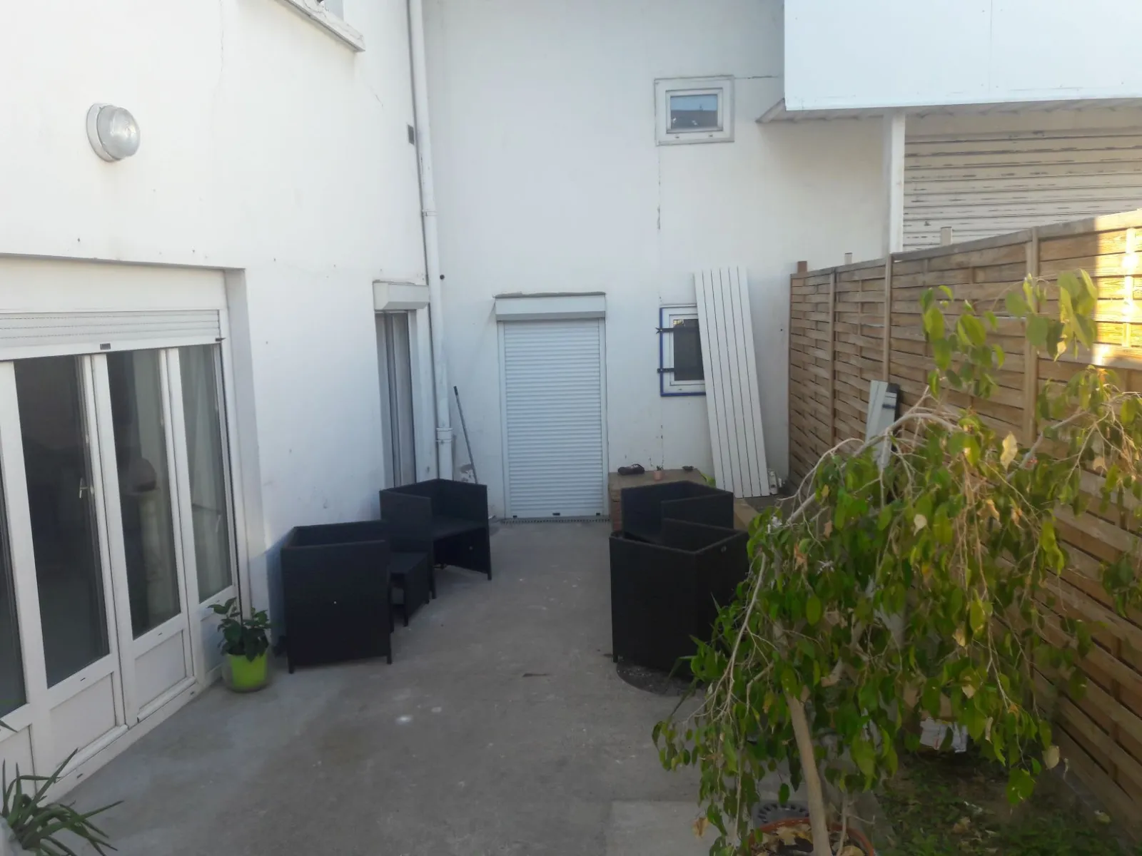 Location Écully Chambre 6890d502170e4