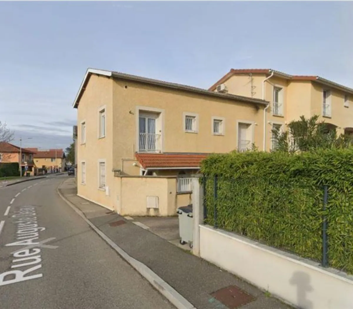 Location Chassieu Appartement 6890d5b5d6c0