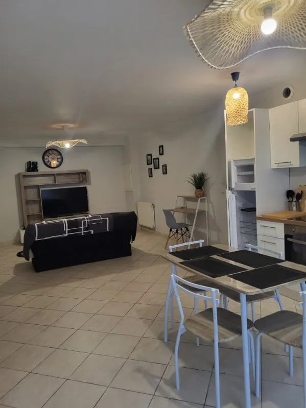 Location Chassieu Appartement 6890d5b5d6c0