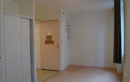 Location Clermont-Ferrand Appartement 68918bc892e5