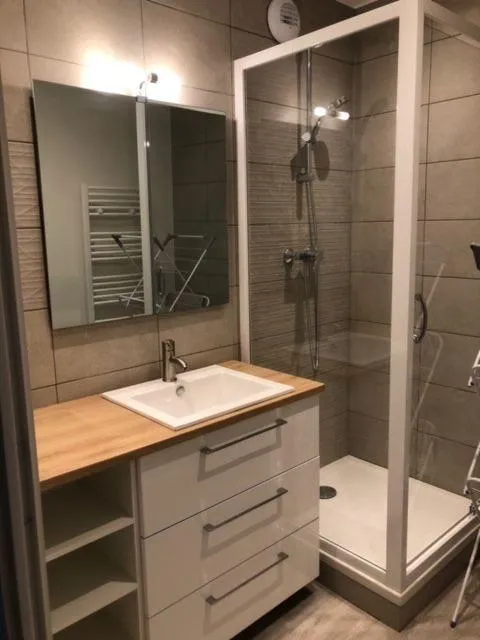 Location Oullins-Pierre-Bénite Chambre 6891c72714613