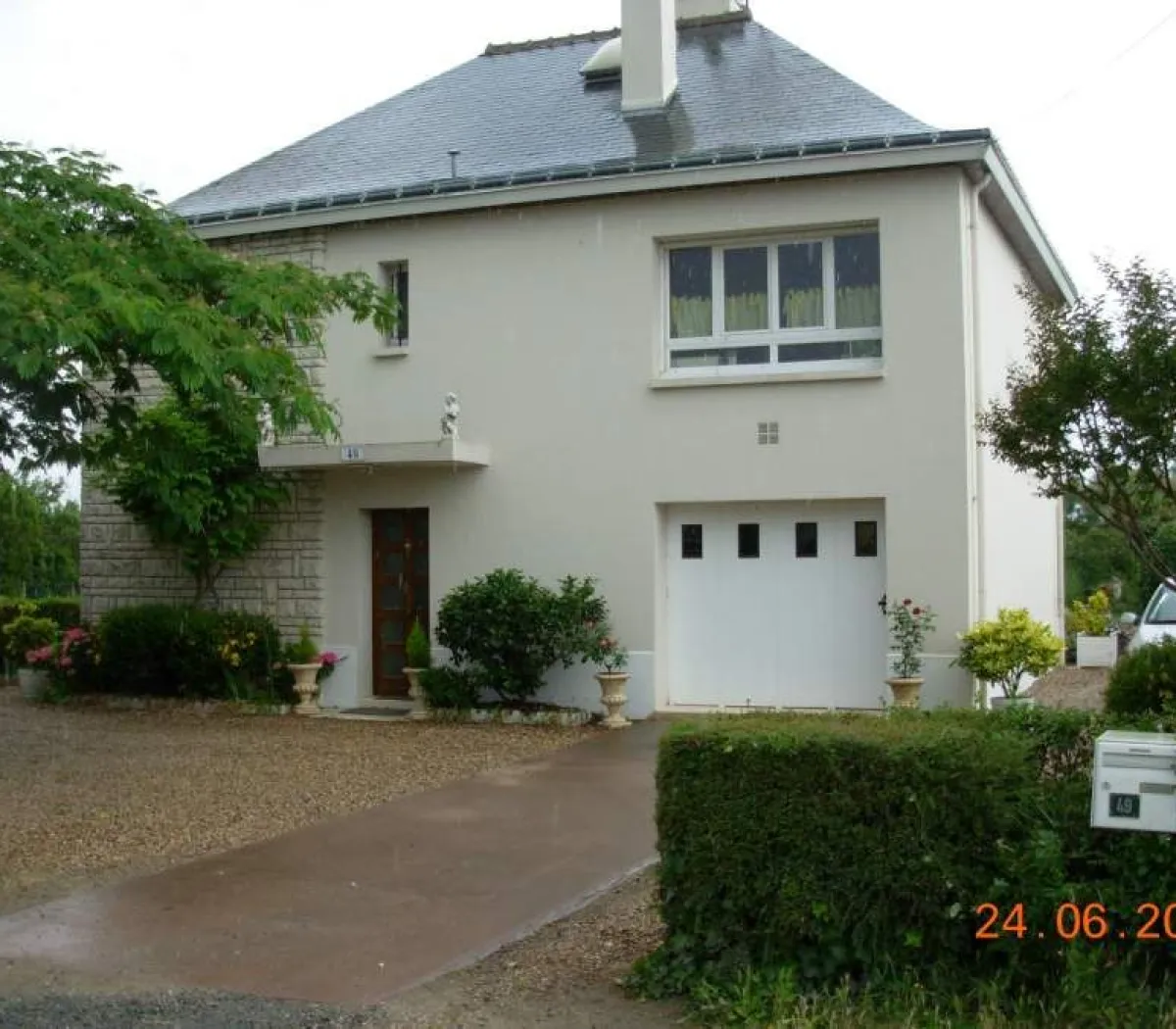 Location Saint-Genouph Chambre 6891f5a694da