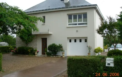 Location Saint-Genouph Chambre 6891f5a694da