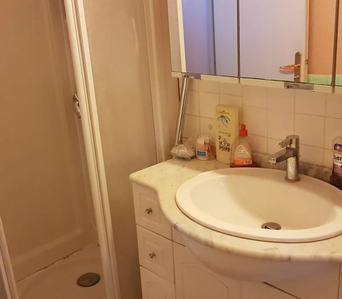 Location Saint-Genouph Chambre 6891f5a694da