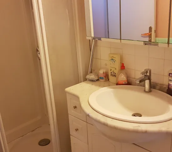 Location Saint-Genouph Chambre 6891f5a694da3