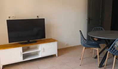 miniatureLocation Vedène Appartement 6894c6b2e8562