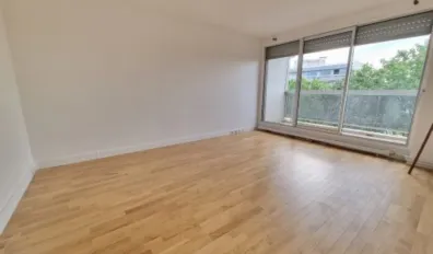 miniatureLocation Paris Appartement 68970e2c30232
