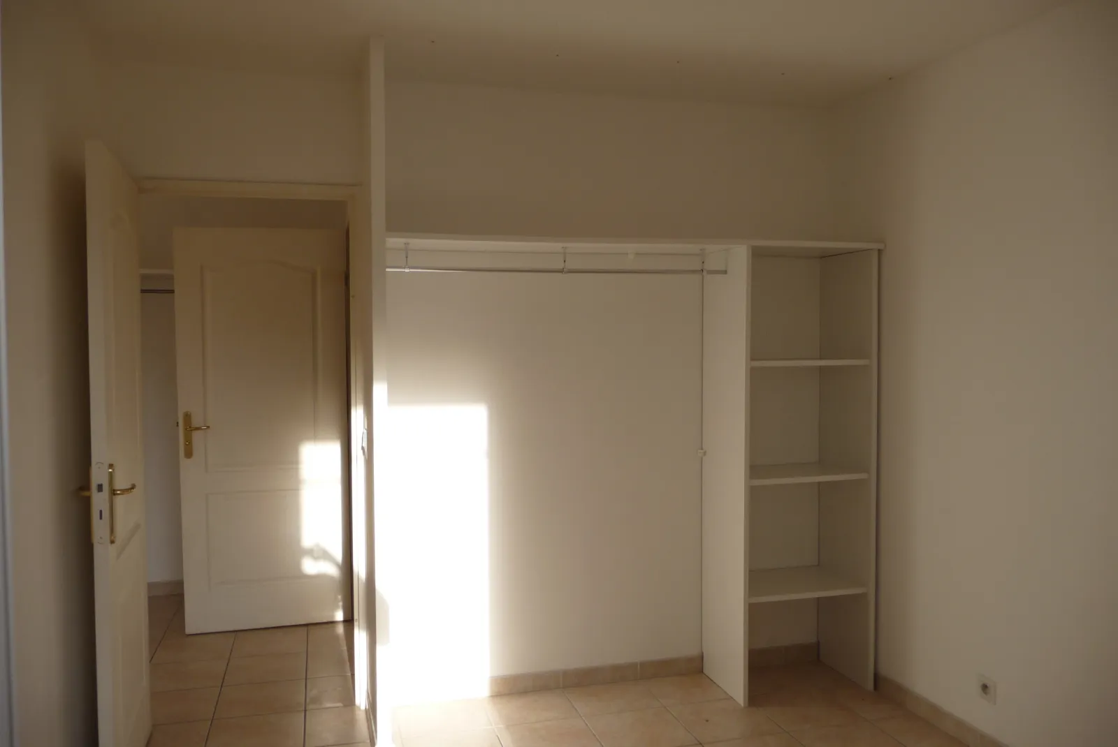Location Montpellier Appartement 689df49f43725