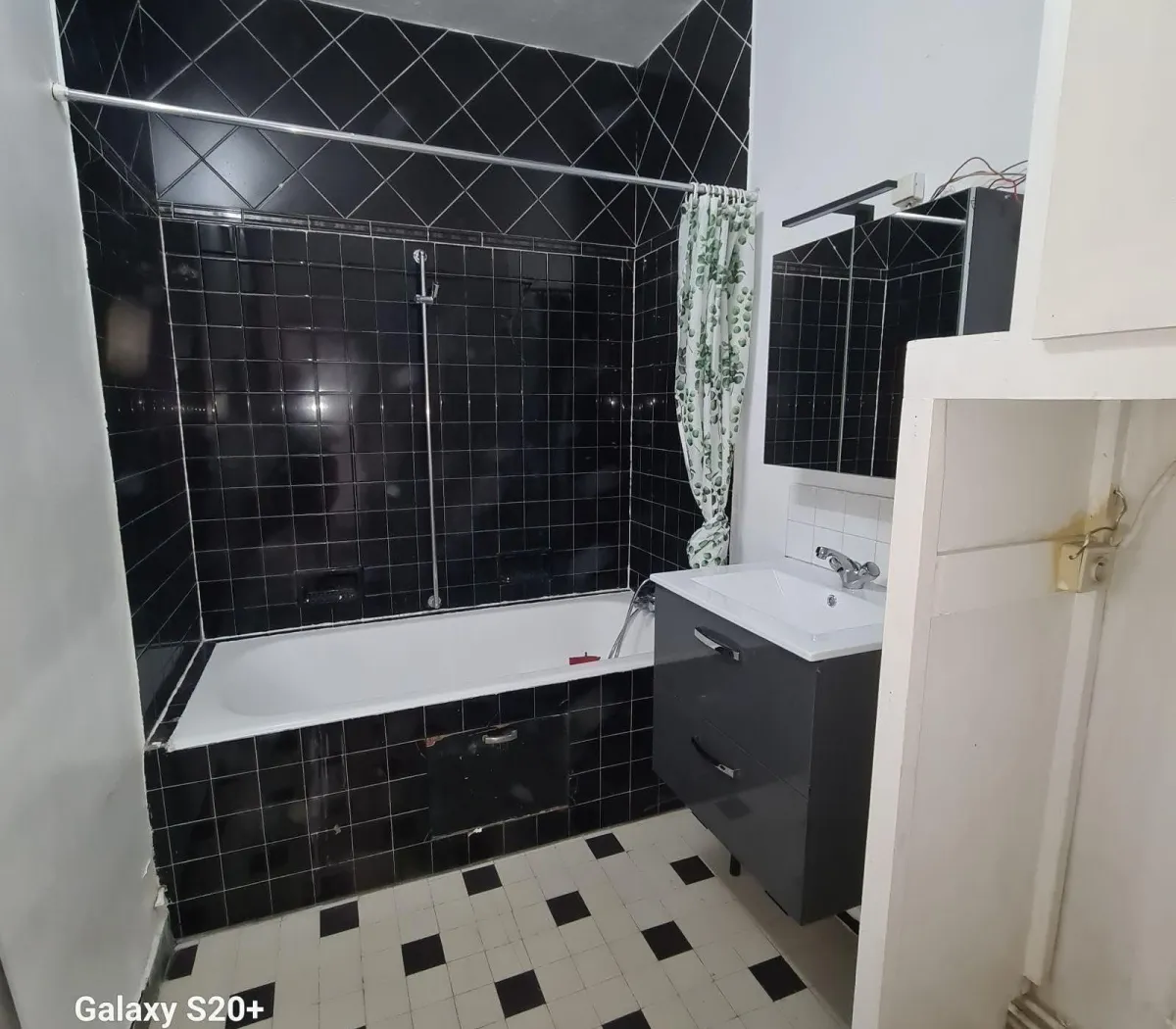 Location Bordeaux Appartement 68a17bd2c8c9