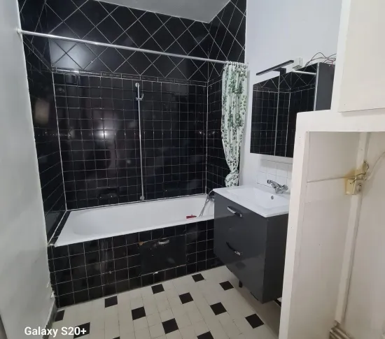Location Bordeaux Appartement 68a17bd2c8c92