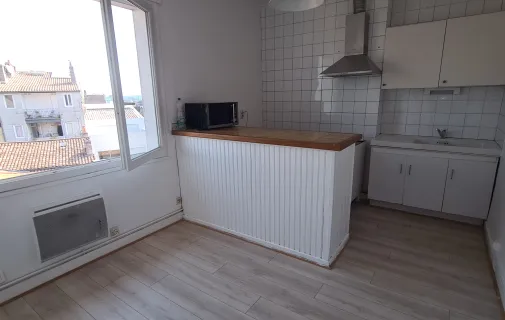 Location Bordeaux Appartement 68a17bd2c8c9