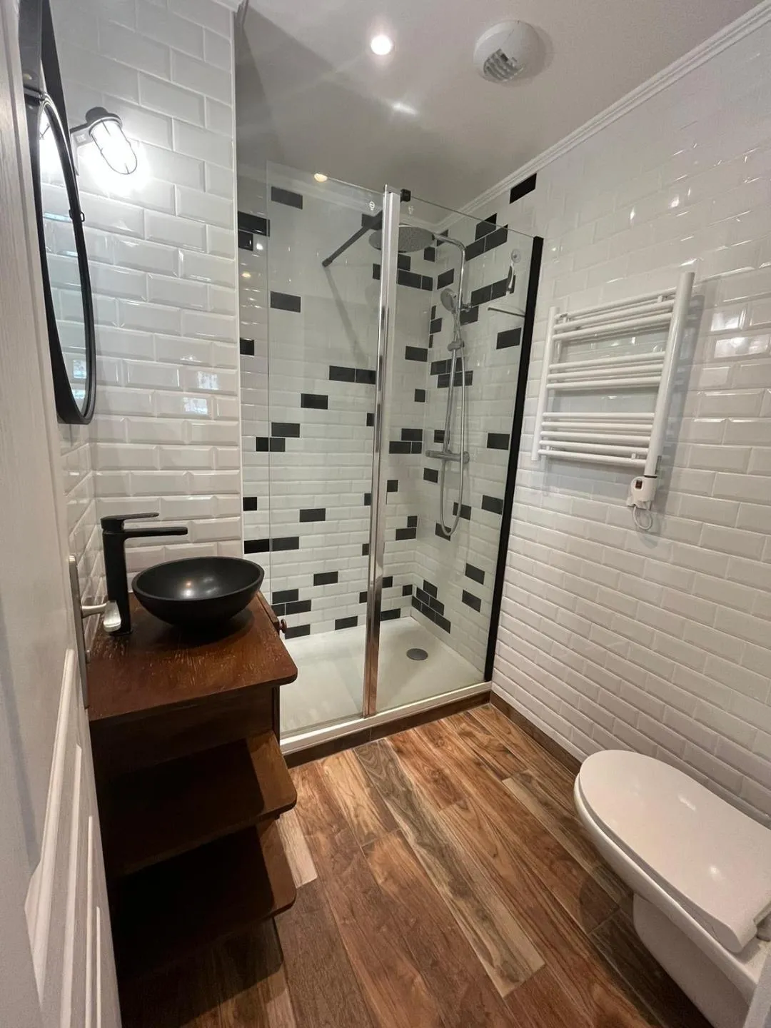 Location Villeneuve-le-Roi Chambre 68a2d10c5665