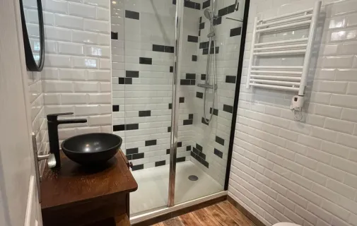 Location Villeneuve-le-Roi Chambre 68a2d10c5665
